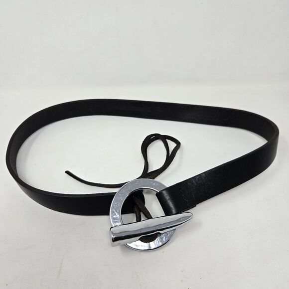 ISAIAH KINCAID Black Hip Leather Belt Silver Tone Toggle & O'ring Sz 30 Vintage - Picture 1 of 5